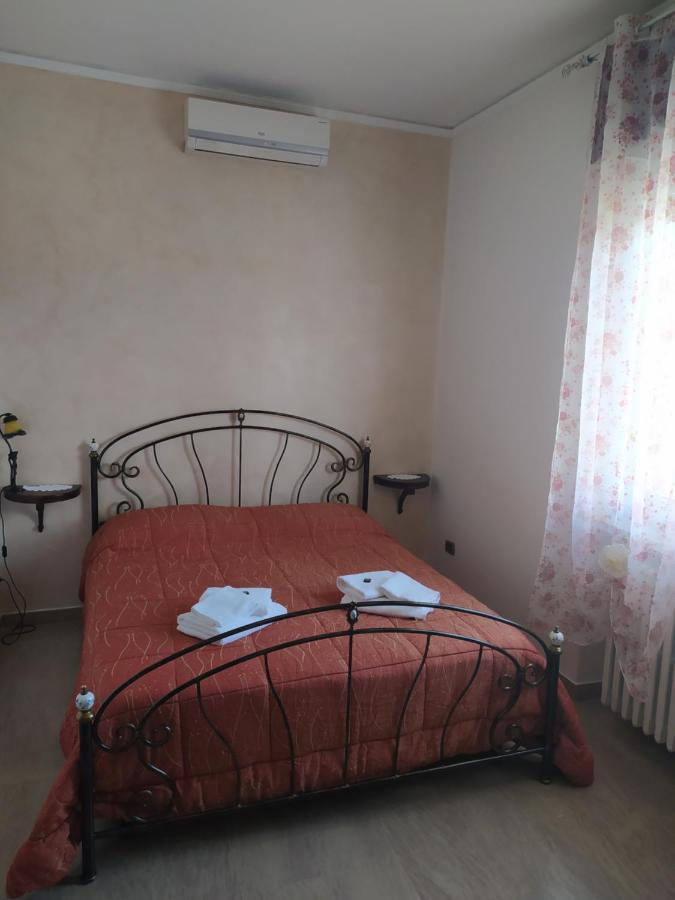 Villa Rita Monzambano Bagian luar foto